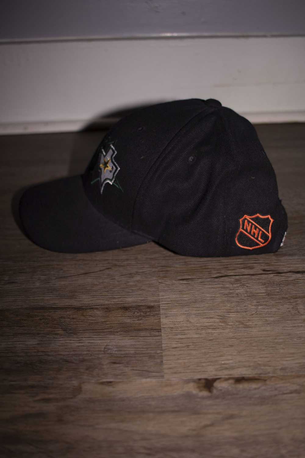 NHL × Starter × Vintage 90s Starter Dallas Stars … - image 4