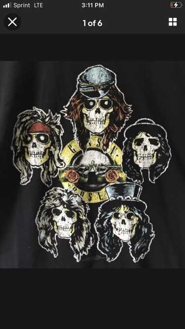 Hanes × Vintage Guns N Roses Black T-Shirt 2005 Ad