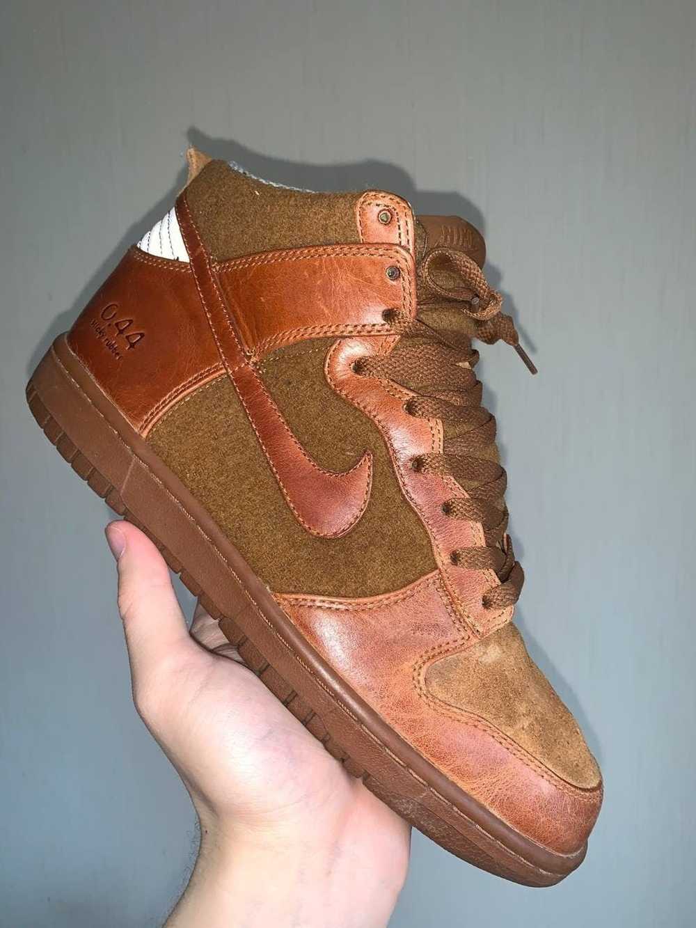 Luxury × Nike × Vintage Dunk Hi Spark 2008 Travis… - image 4