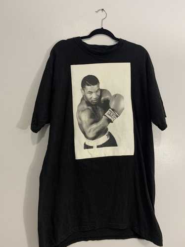 Official Mike Tyson 5X Heavyweight Champion T-Shirt - Roostershirt