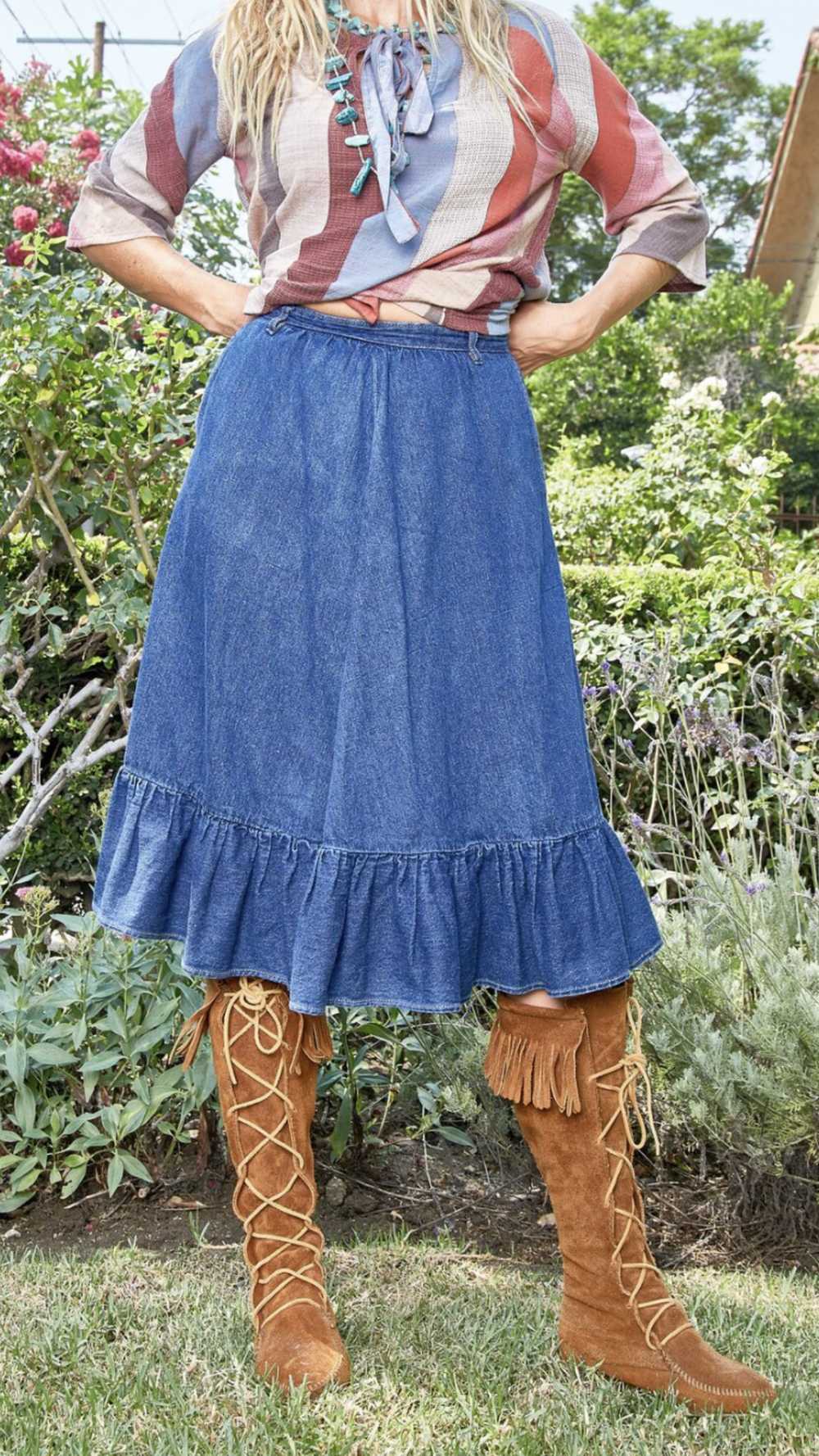 Vintage N'est-ce Pas? Denim Skirt with Ruffle - image 1