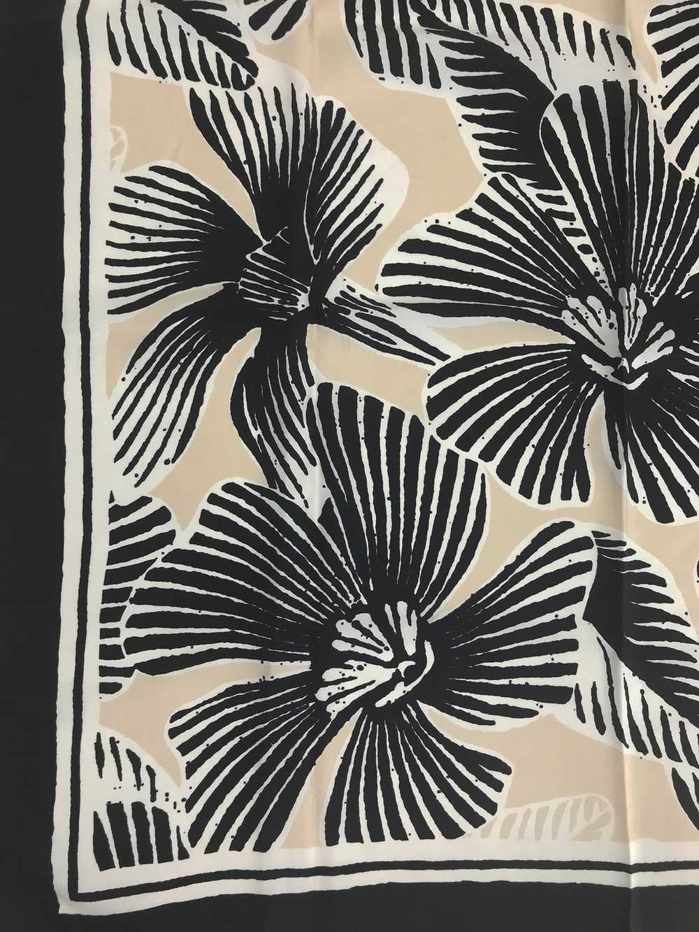 Rena Lange Black & Cream Fantasy Blooms Silk Twil… - image 5