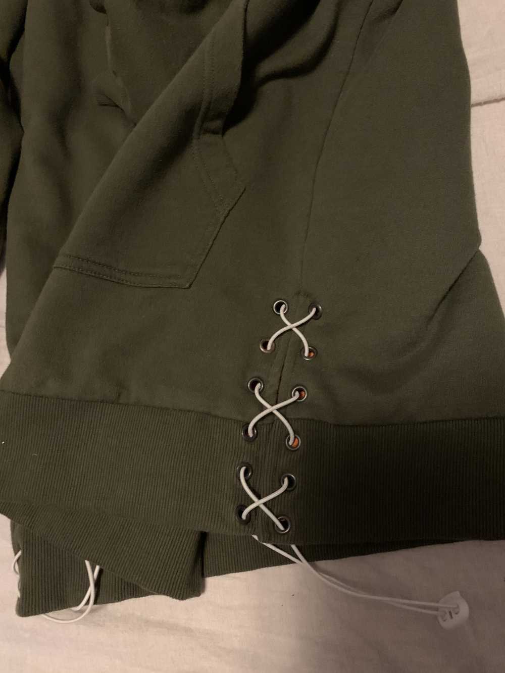 Reves Paris Reves Long Green Hoodie With Ties - image 3