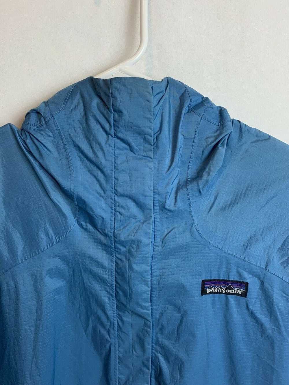 Patagonia Patagonia Womens Rain Jacket Light Ligh… - image 3