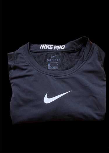 Nike Nike Tech T-Shirt