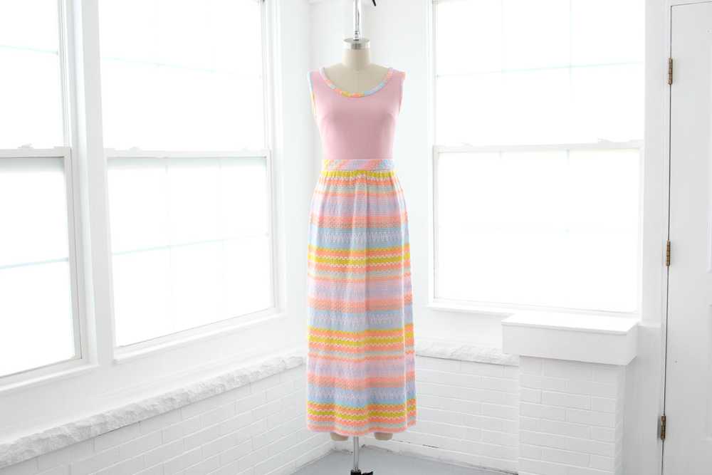 70s Psychedelic Knit Maxi Dress - image 2