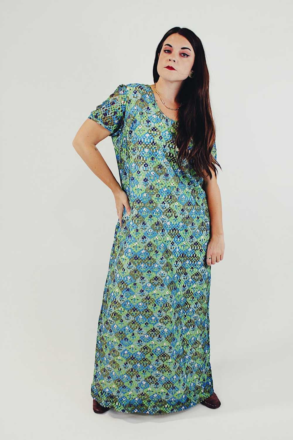 Short Sleeve Printed Maxi Dress - image 5