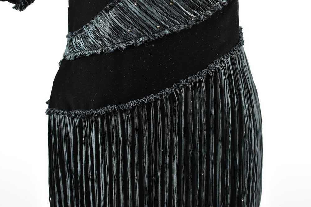 1980’s | Mary McFadden | Pleated Puff Sleeve Dres… - image 8