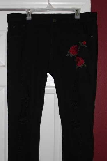 Streetwear Rose Embroidered Distressed Jeans