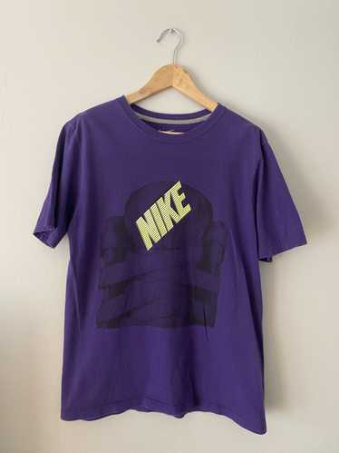 Nike Nike Duotone Sneaker Print