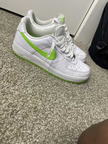 Nike White/electric green air forces