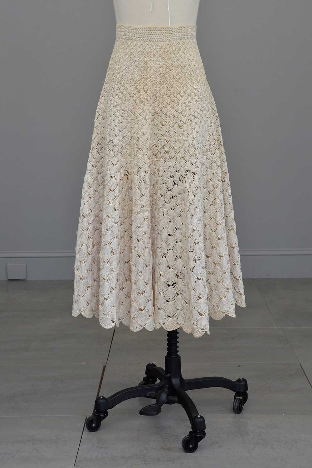 1950s Pearl Woven Raffia Full Skirt - image 11