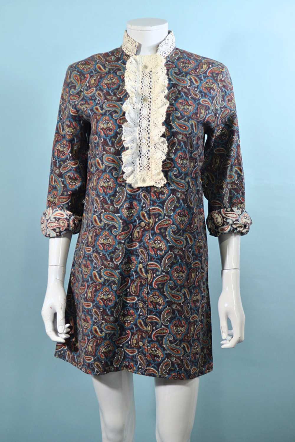 60s Mod Mini Dress, Lace & Paisley Print Dress, C… - image 4