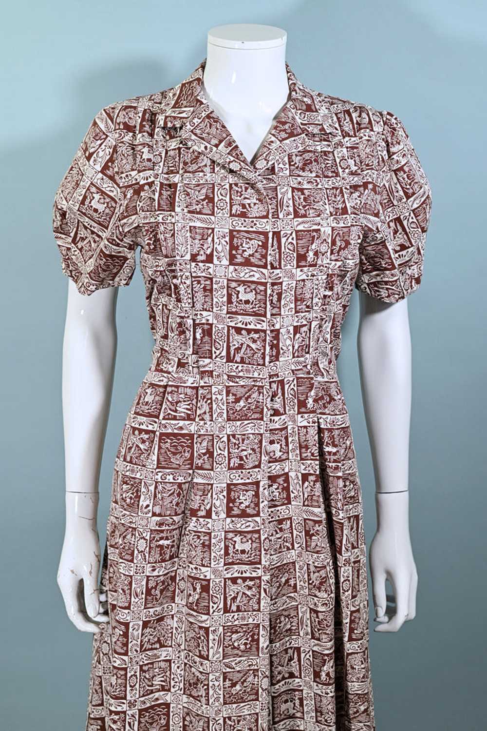 Vintage 40s Novelty Print Cottagecore Dress, Pock… - image 3