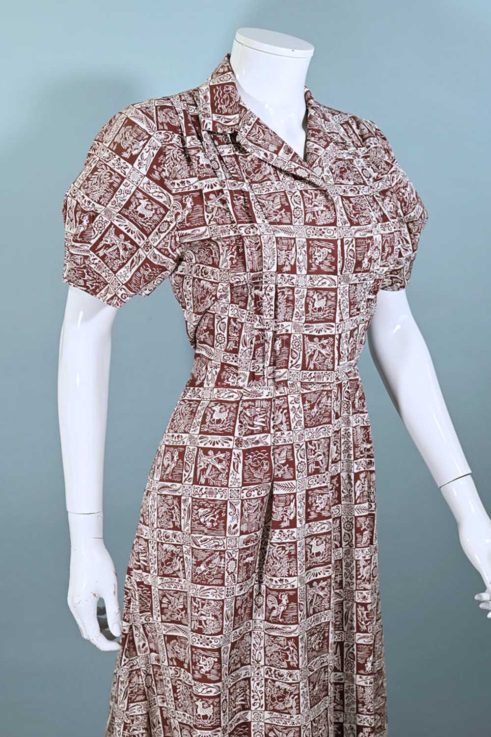 Vintage 40s Novelty Print Cottagecore Dress, Pock… - image 8