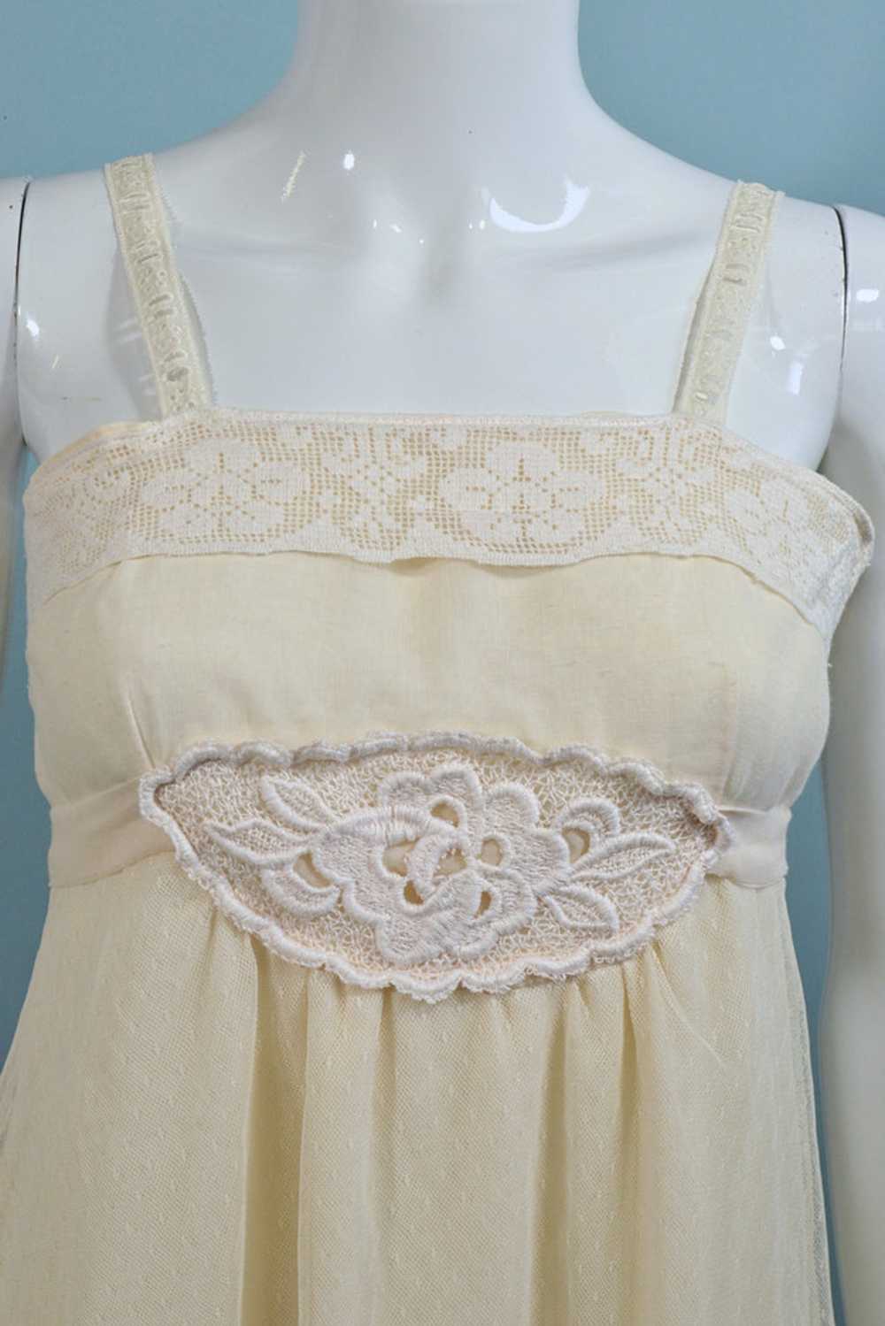 Vintage Cream Sheer Lace Maxi Dress, 20s Style Co… - image 2