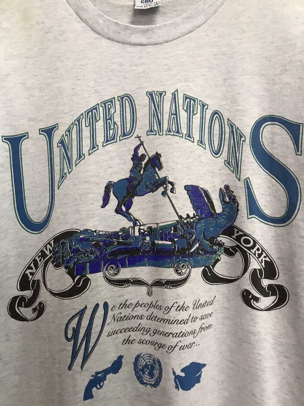 United × Vintage Vintage 80’s United Nations New … - image 5