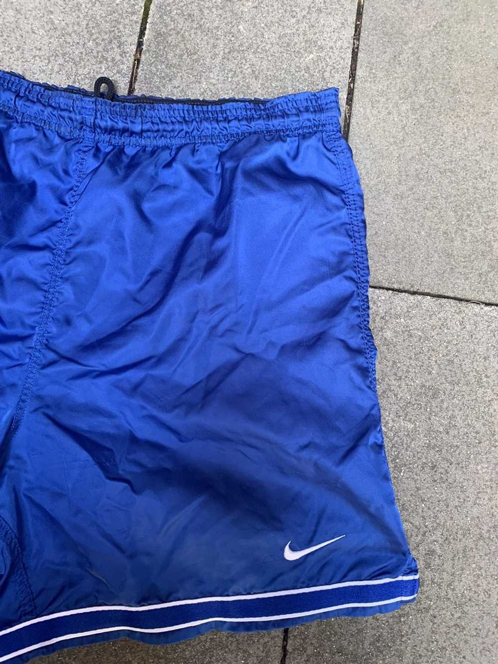 Nike × Vintage 90s Nike small swoosh shorts - image 2