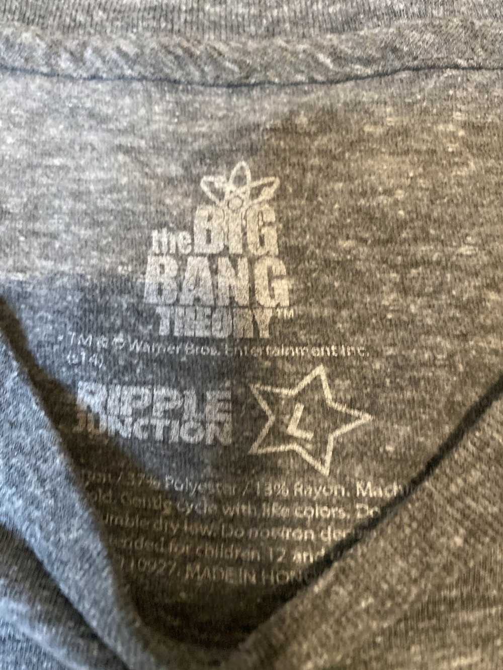 Other × Sportswear Big Bang Theory Shirt - image 3