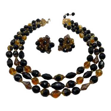 Vintage Trifari Black and Amber Color Necklace Set - image 1