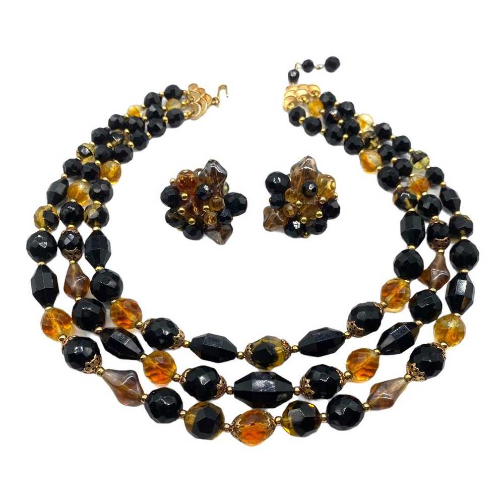 Vintage Trifari Black and Amber Color Necklace Set - image 3
