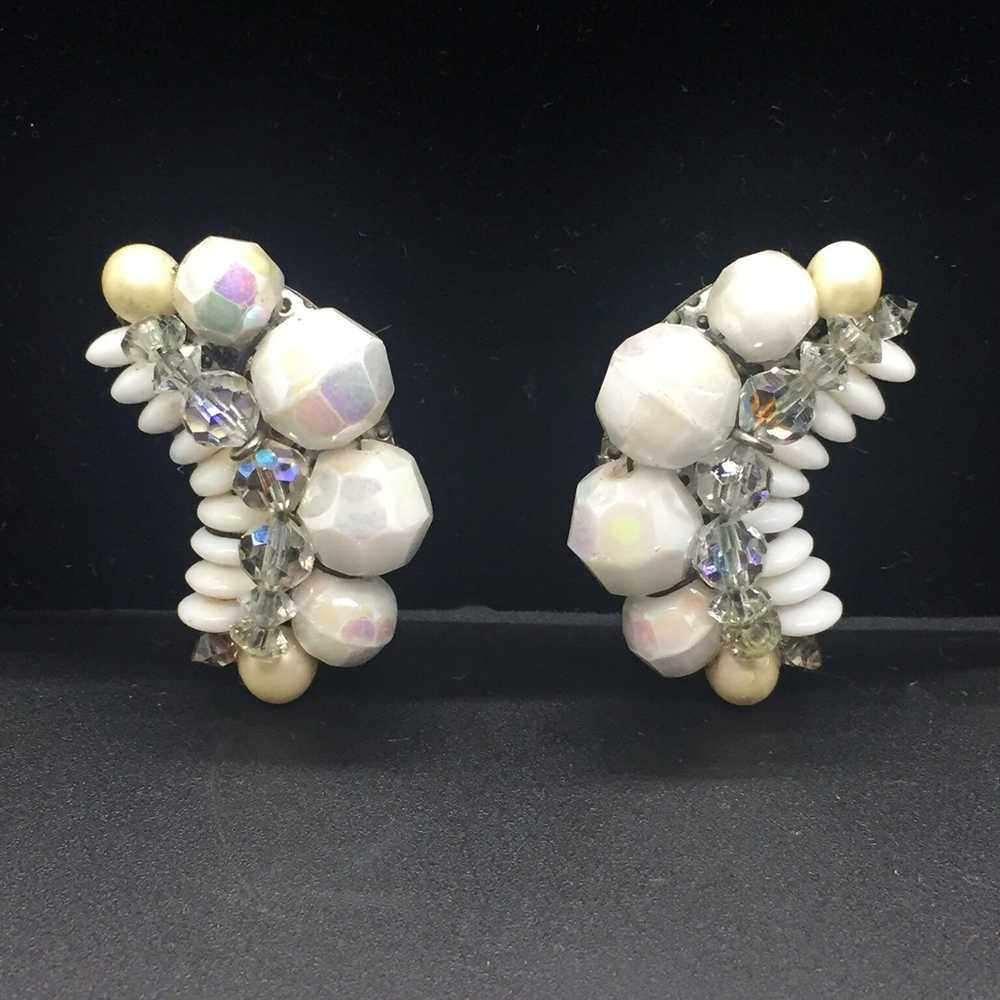 Fabulous Vintage Kramer Crystal Bead and Faux Pea… - image 1