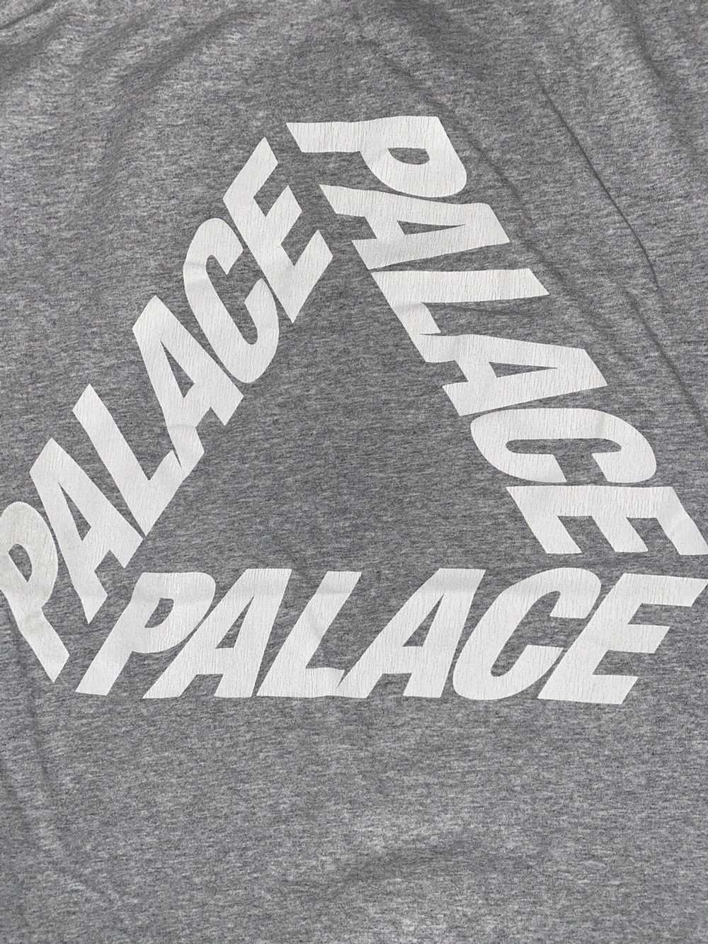 Palace 2016 Palace P3 Font Tri-Ferg T-shirt GREY … - image 9