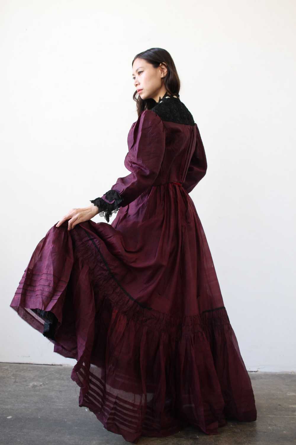 Victorian Violet Silk Bodice Skirt Set - image 7