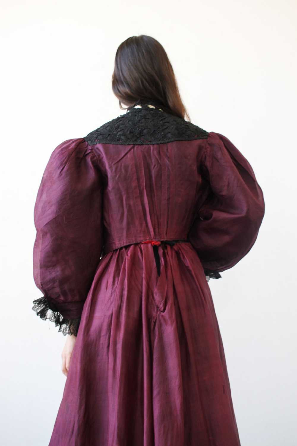 Victorian Violet Silk Bodice Skirt Set - image 9