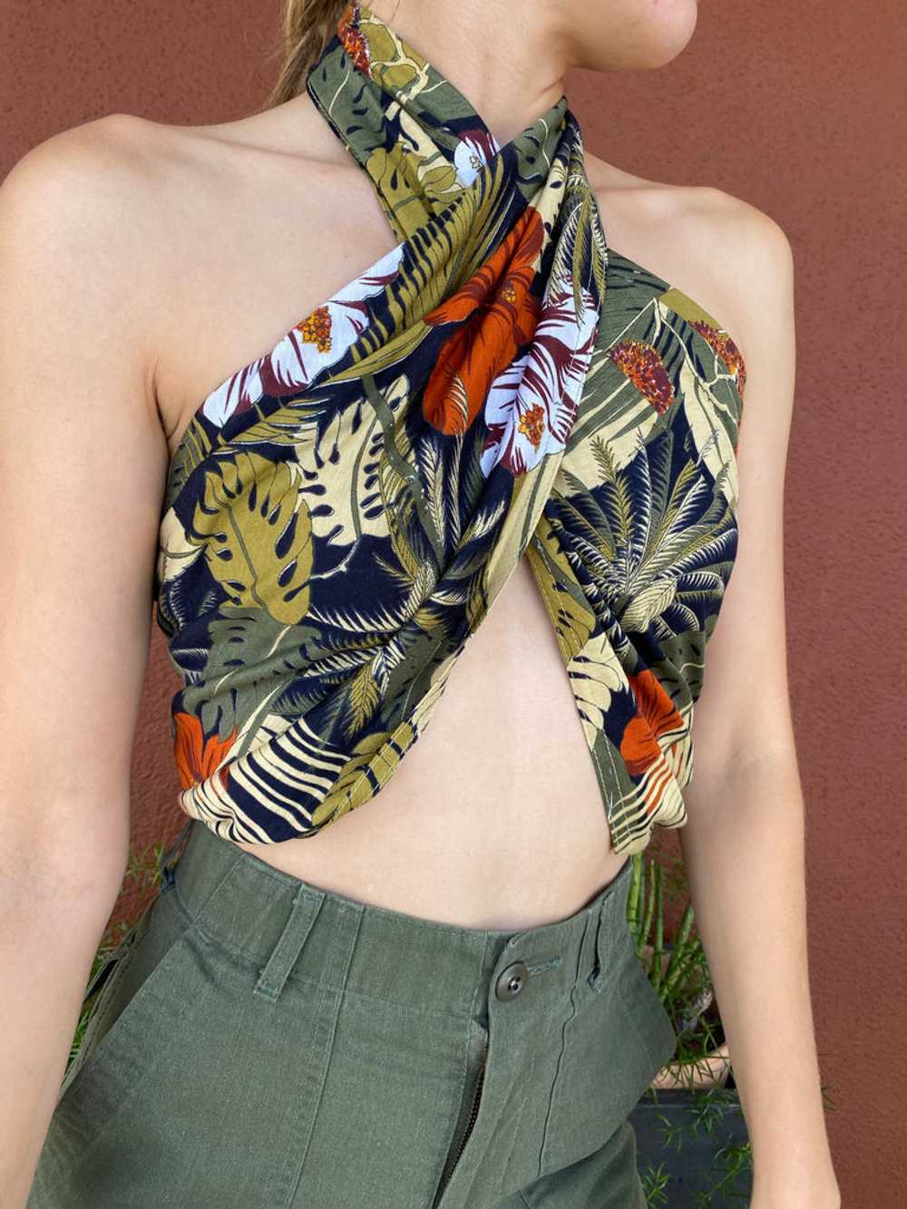 Tropical Foliage Knitwear Scarf - image 1