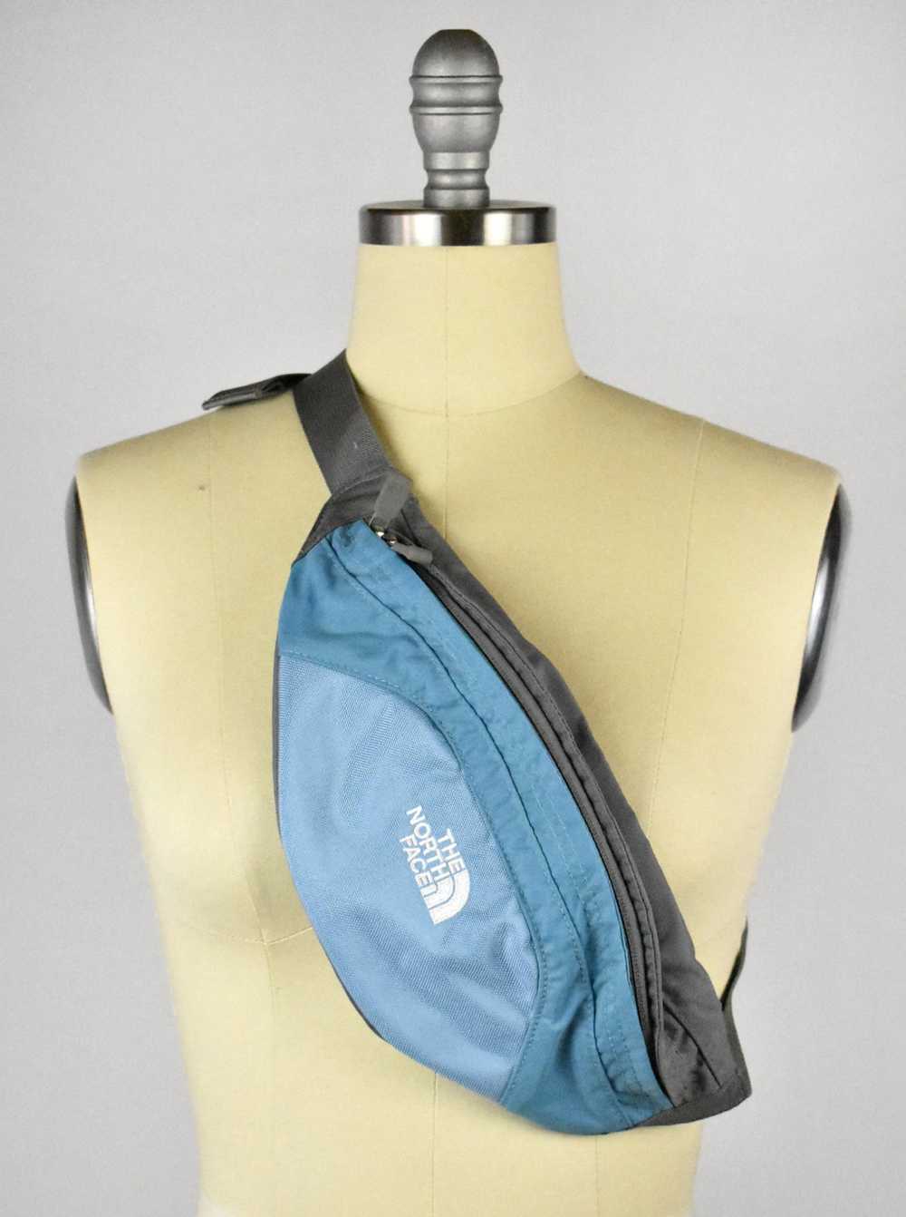 Baby Blue 1990's The Northface Fannypack - image 1