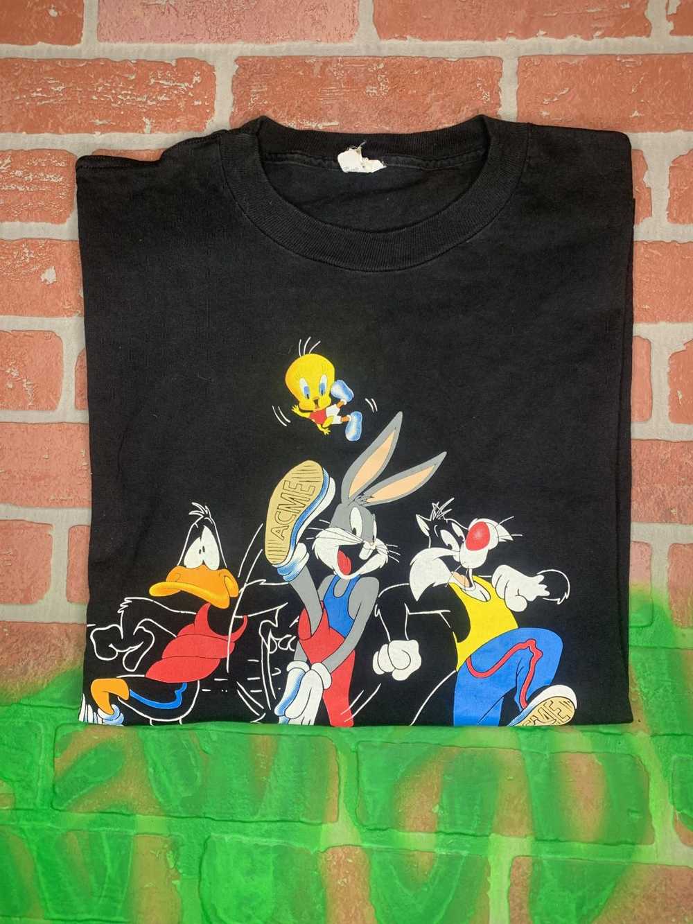 Vintage Los Angeles Dodgers MLB Looney Tunes Art Shirt - Anynee