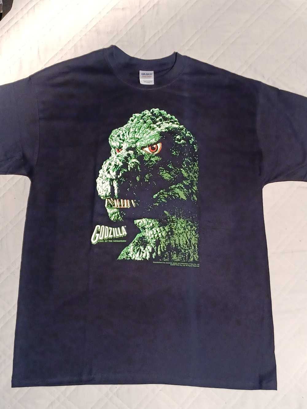 ’08 Godzilla King Of Monsters Shirt - image 2