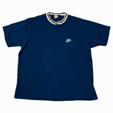 Nike Monogram Logo & Back Print Graphic T-Shirt Blue – Dr. Apparel