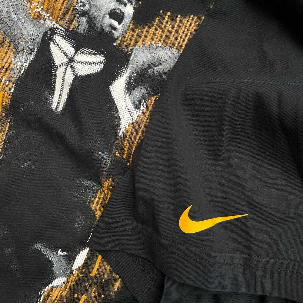 Nike Kobe Bryant T-shirt - image 3
