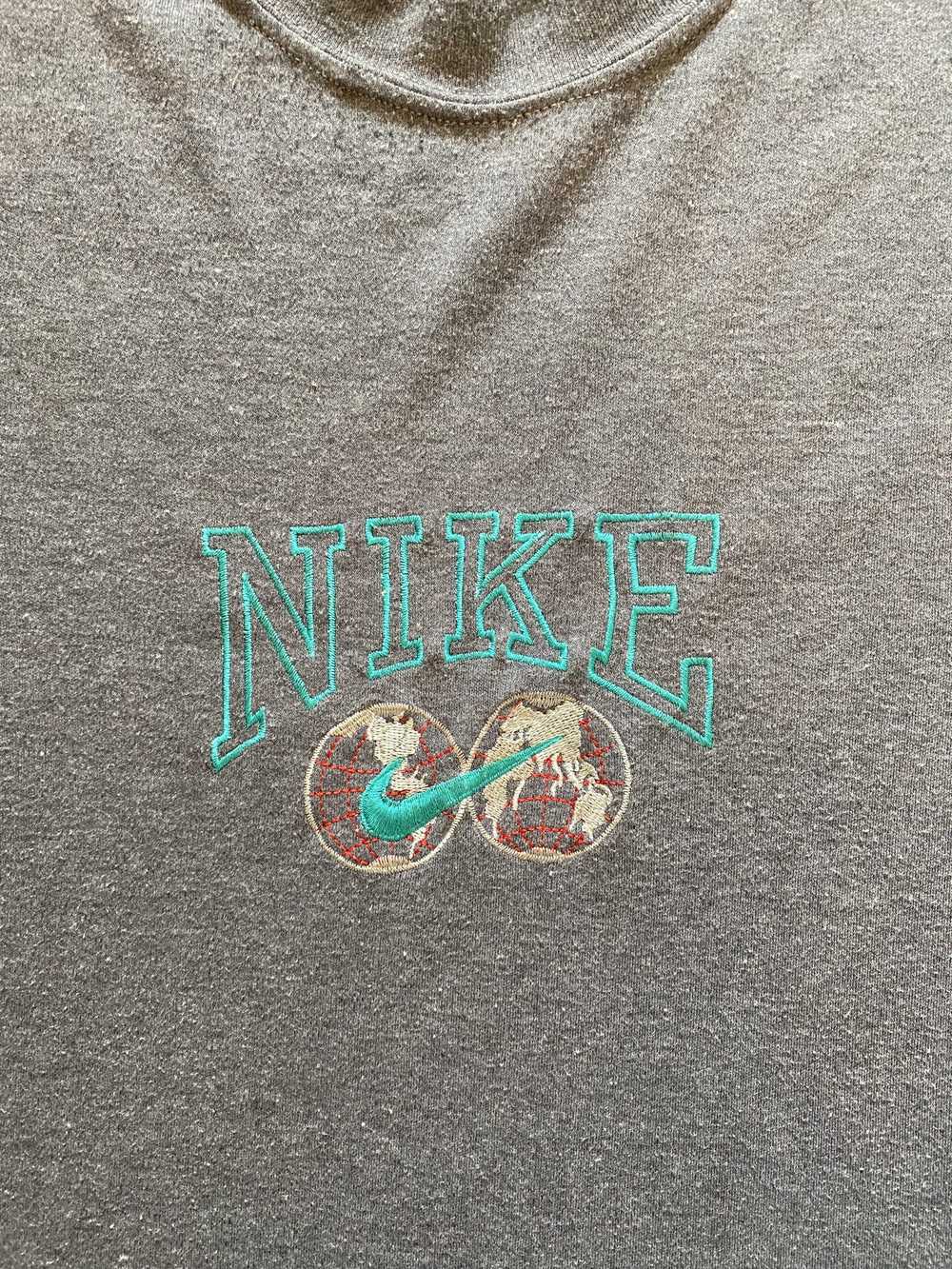 90s Embroidered Nike T-Shirt - image 2