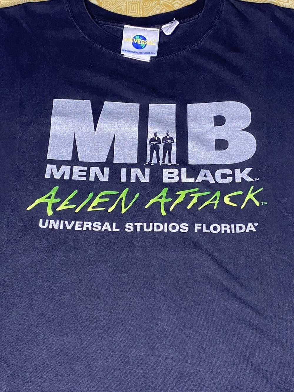 Movie × Vintage Men In Black Alien Attack Univers… - image 2