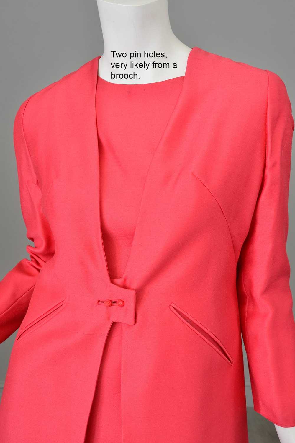 1960s Hot Pink Mini Shift Dress w Matching Coat |… - image 11