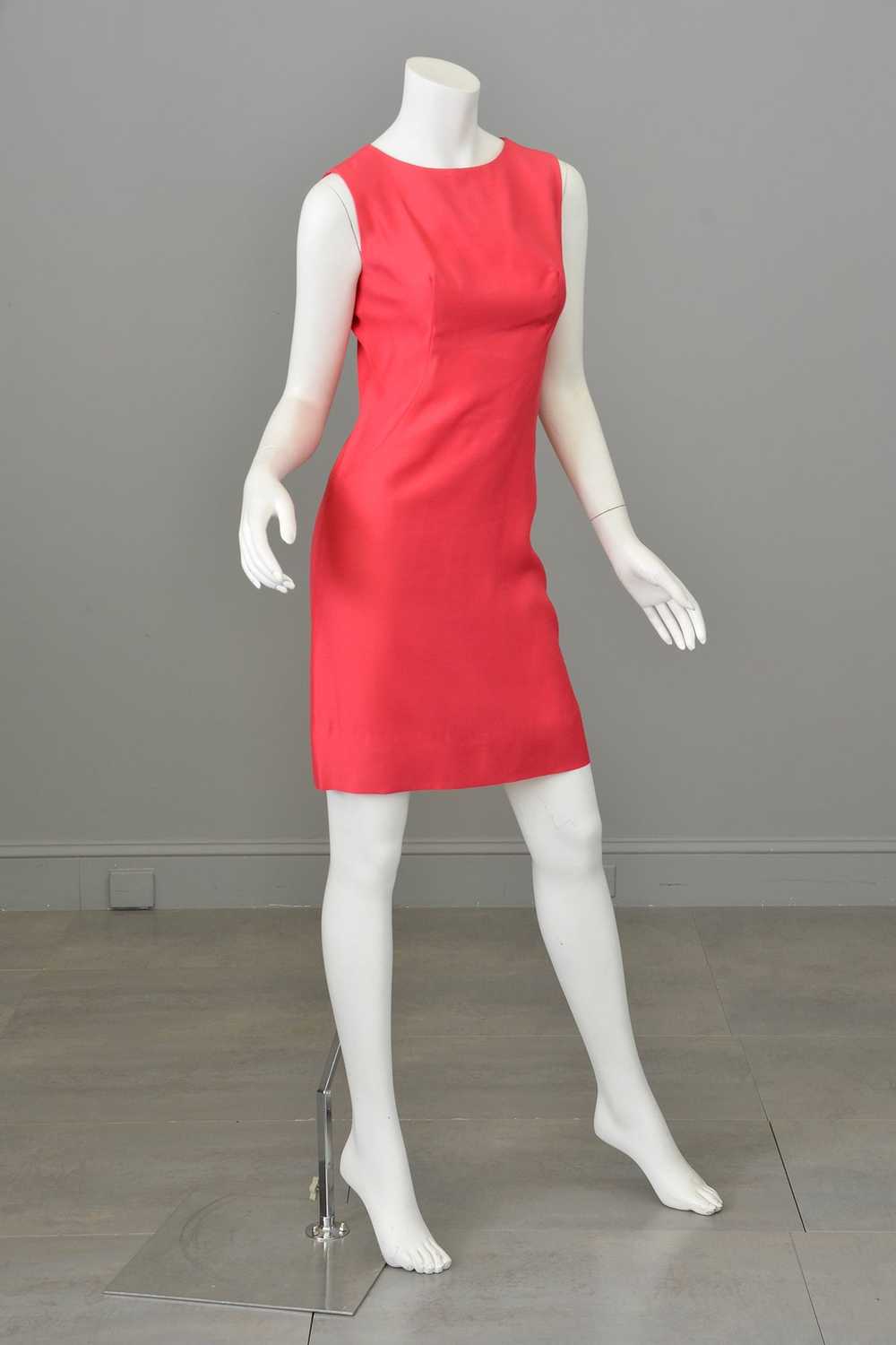 1960s Hot Pink Mini Shift Dress w Matching Coat |… - image 4