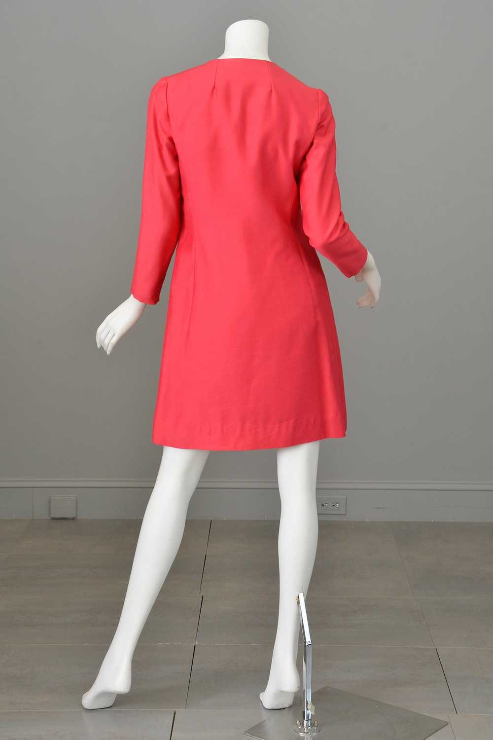 1960s Hot Pink Mini Shift Dress w Matching Coat |… - image 9