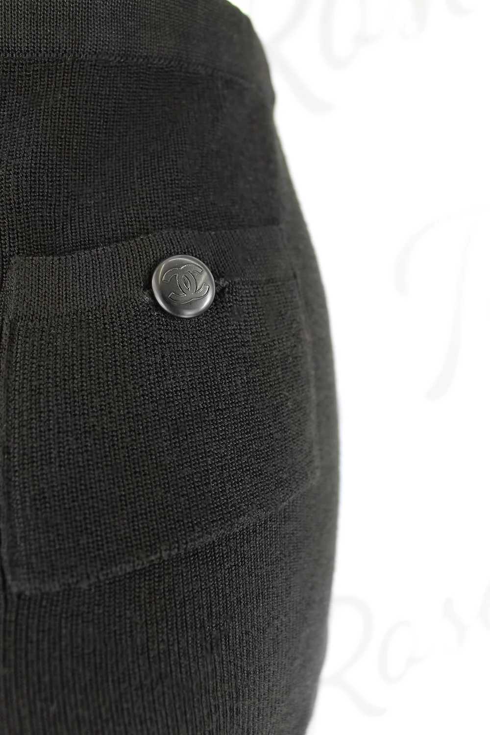 Chanel SS 1996 Black Knit Shorts CC - image 3