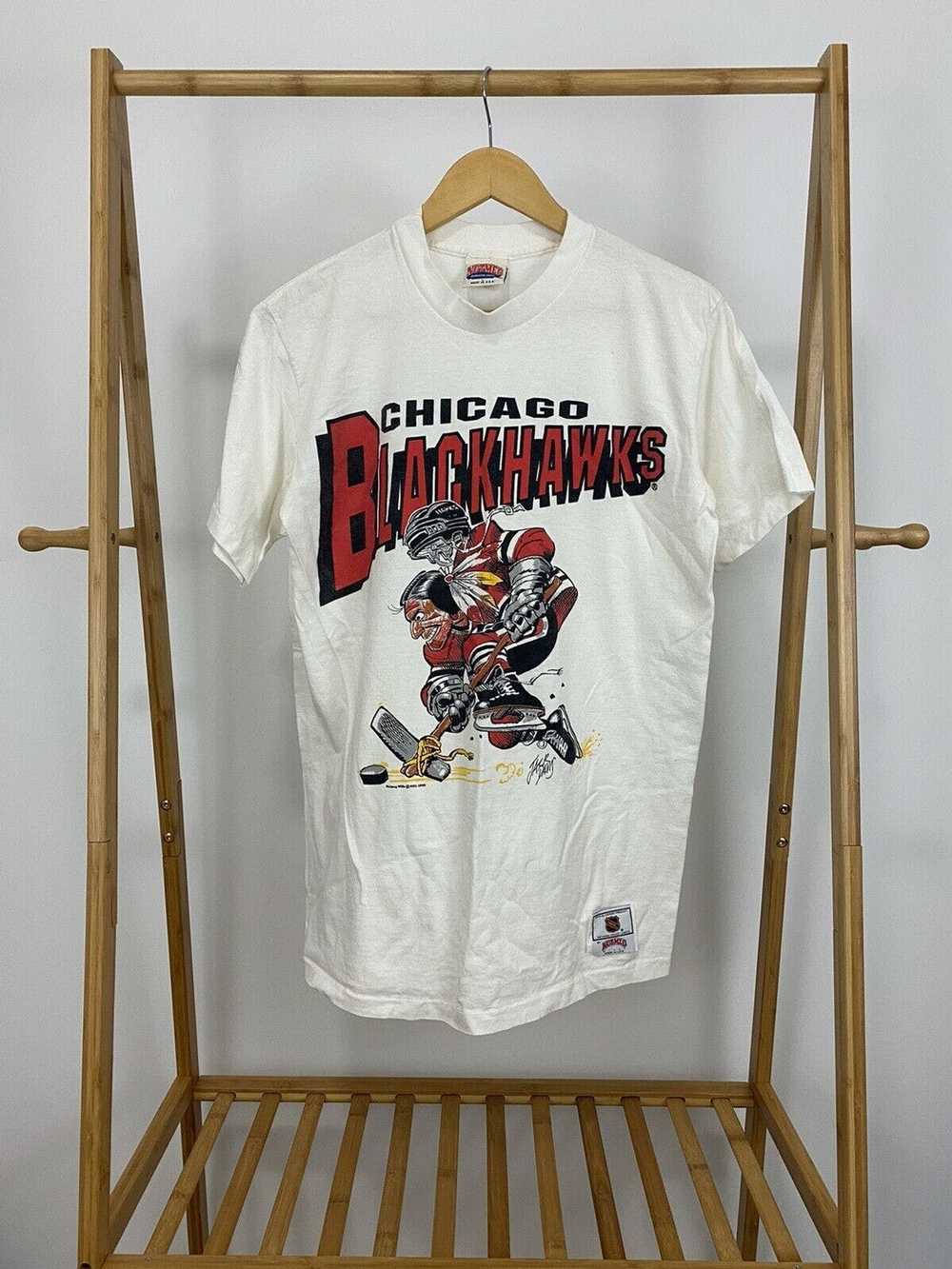 Vintagerescuemission Chicago Blackhawks 6X Stanley Cup Champions T Shirt Black Cotton Womens Size Medium NHL Souviner Apparel