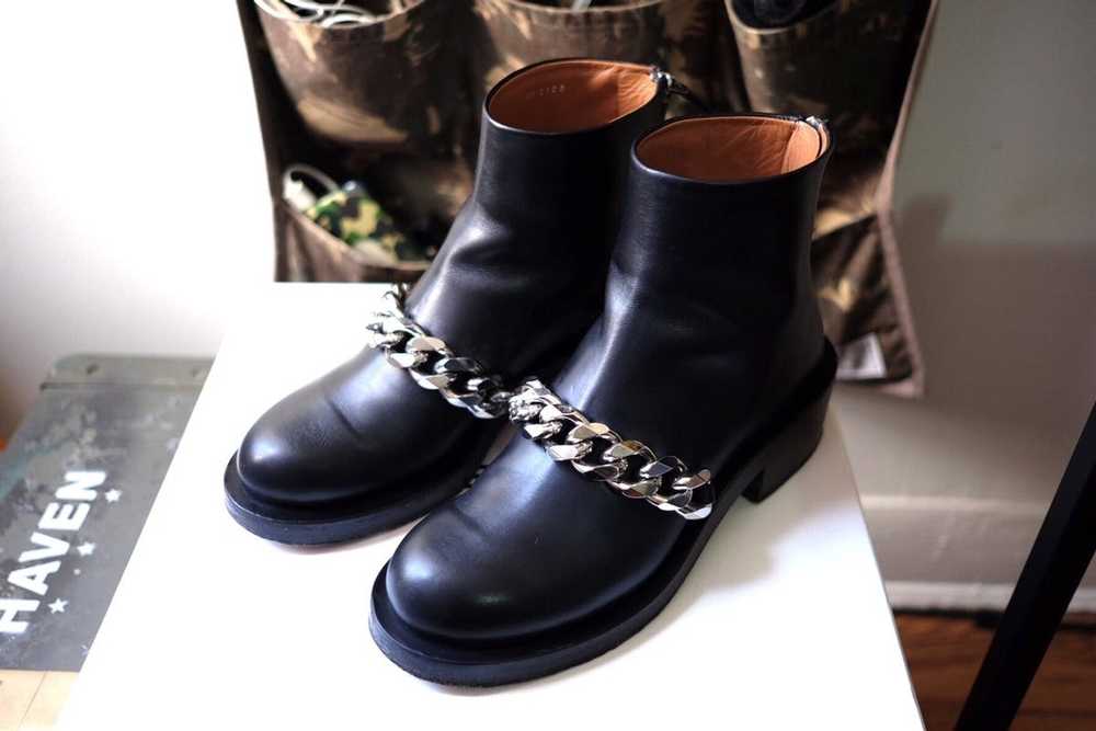 Givenchy Bottine Chain Boot wm us 6.5 - image 1