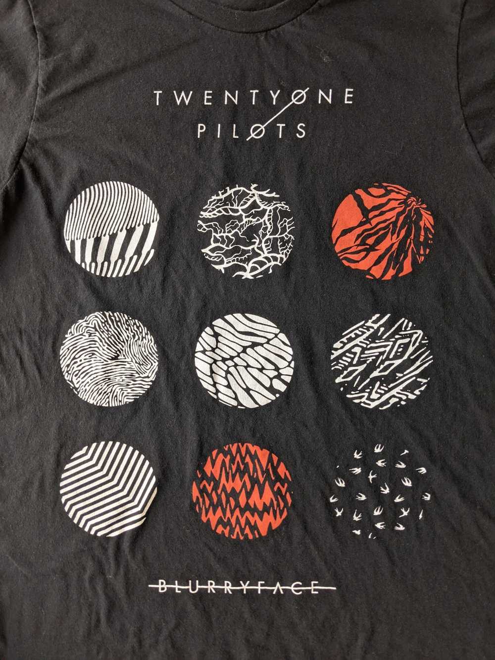 Band Tees × Rock T Shirt Twenty One Pilots Blurry… - image 2