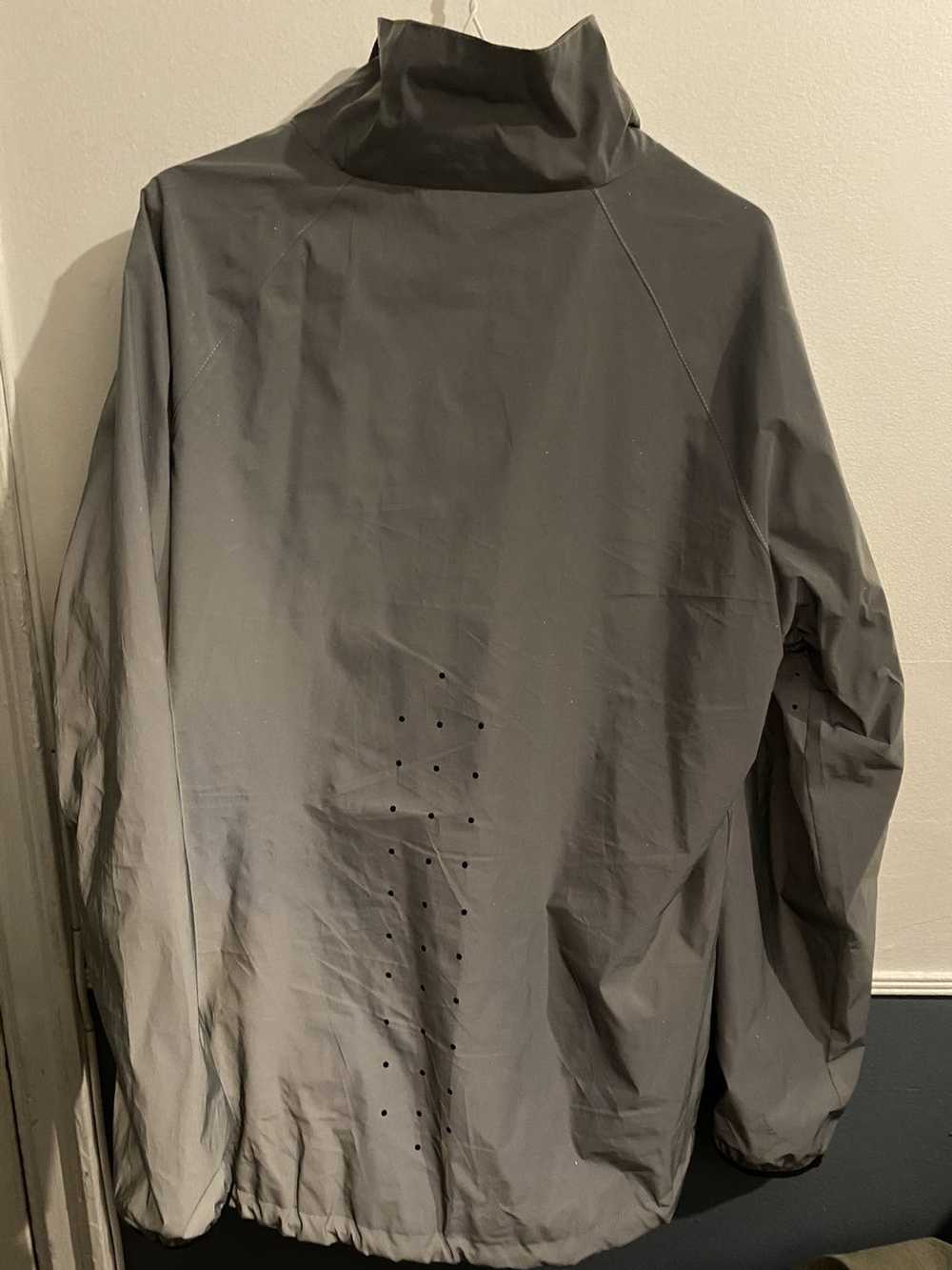 3m Jacket 3M Windbreaker jacket size medium - image 4