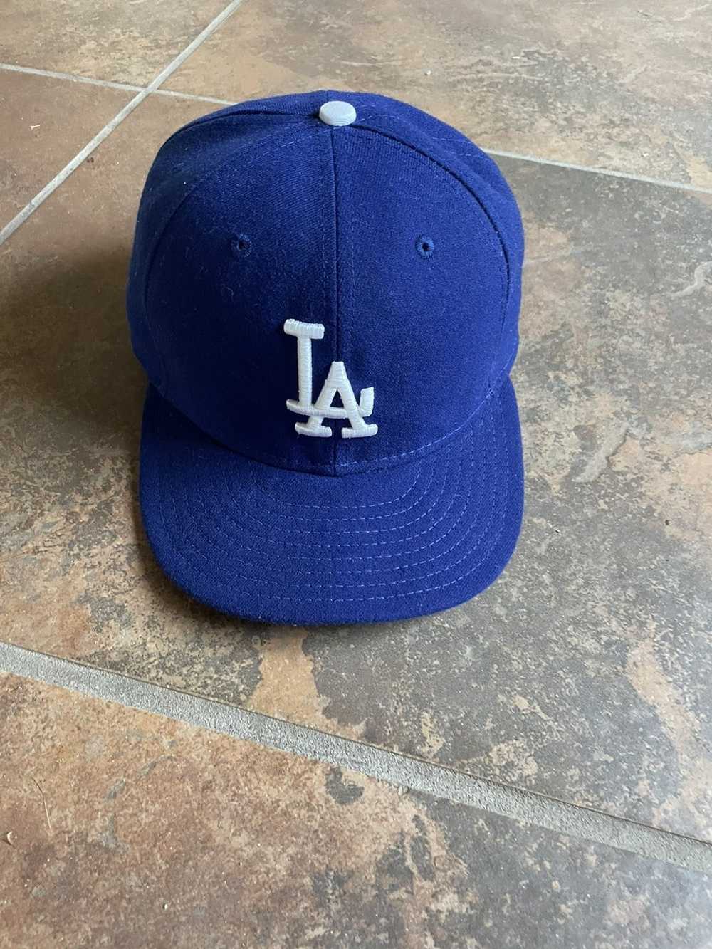 New Era Los Angeles dodgers fitted hat - image 1