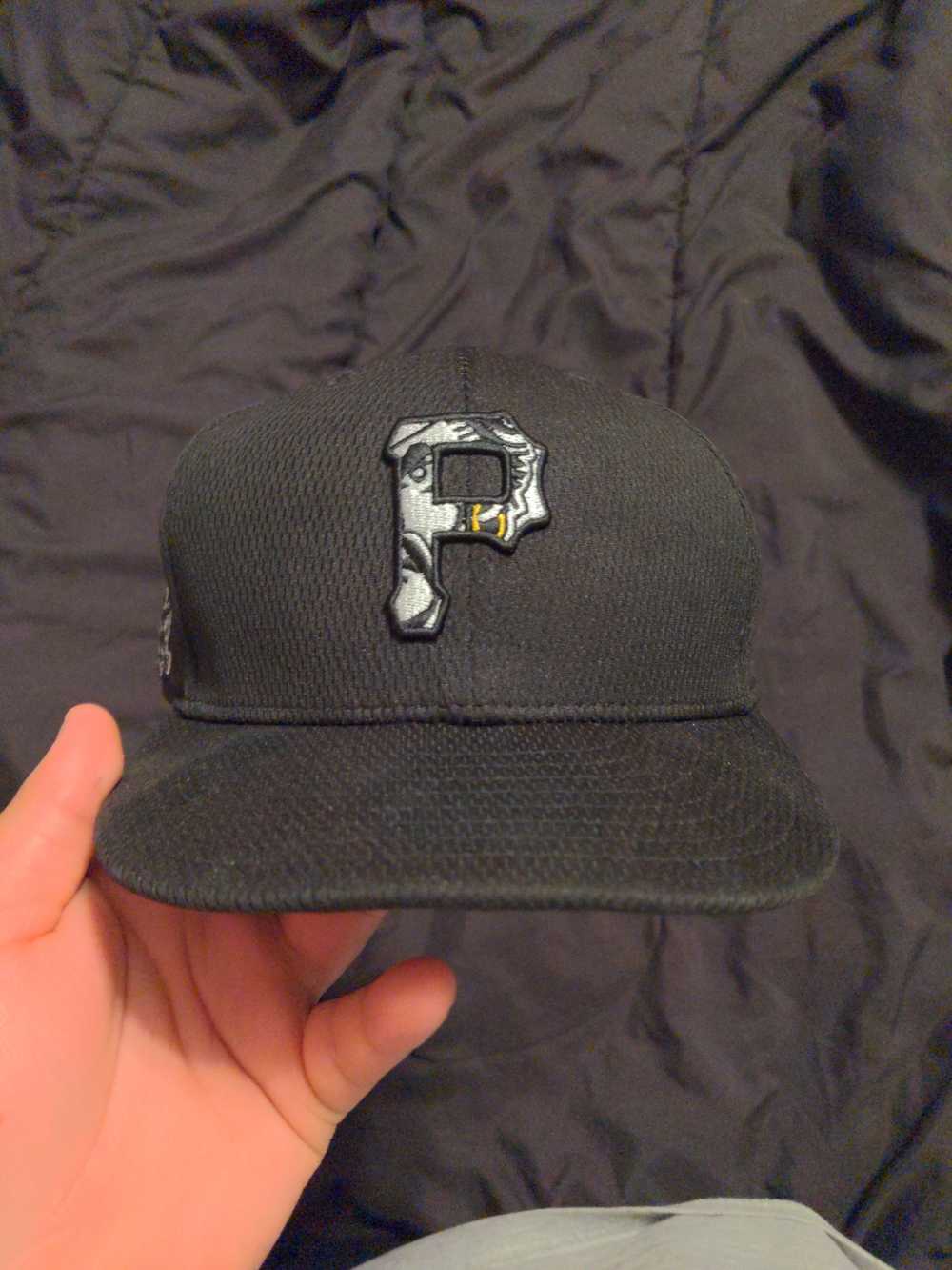 MLB × New Era Pittsburgh Pirates Fitted Hat - image 1