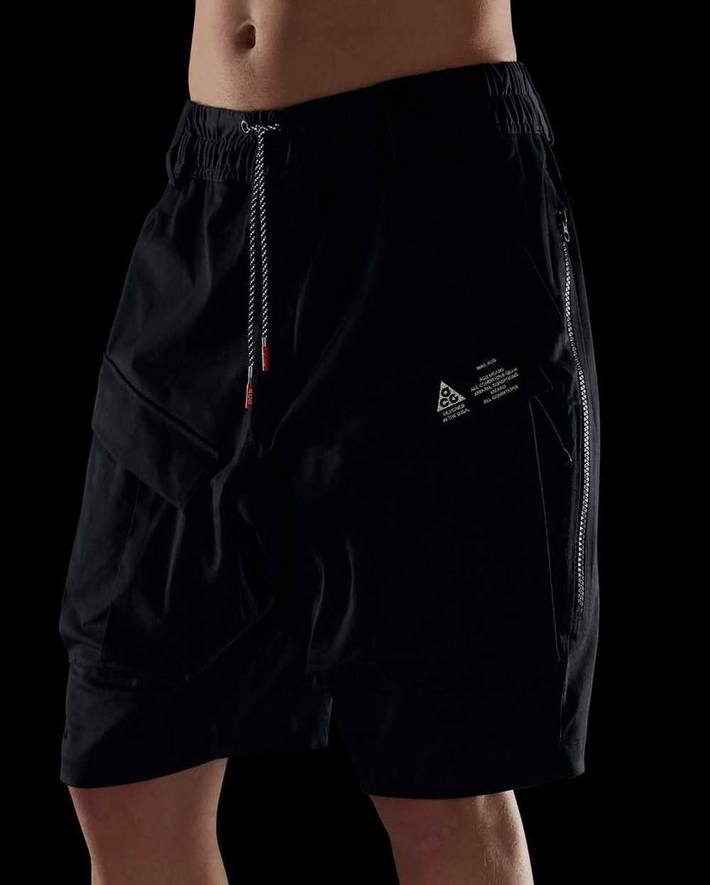 Nike ACG Nikelab acg cargo shorts 32 -34 - image 1