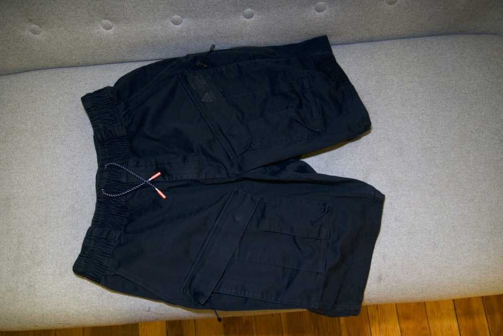 Nike ACG Nikelab acg cargo shorts 32 -34 - image 7