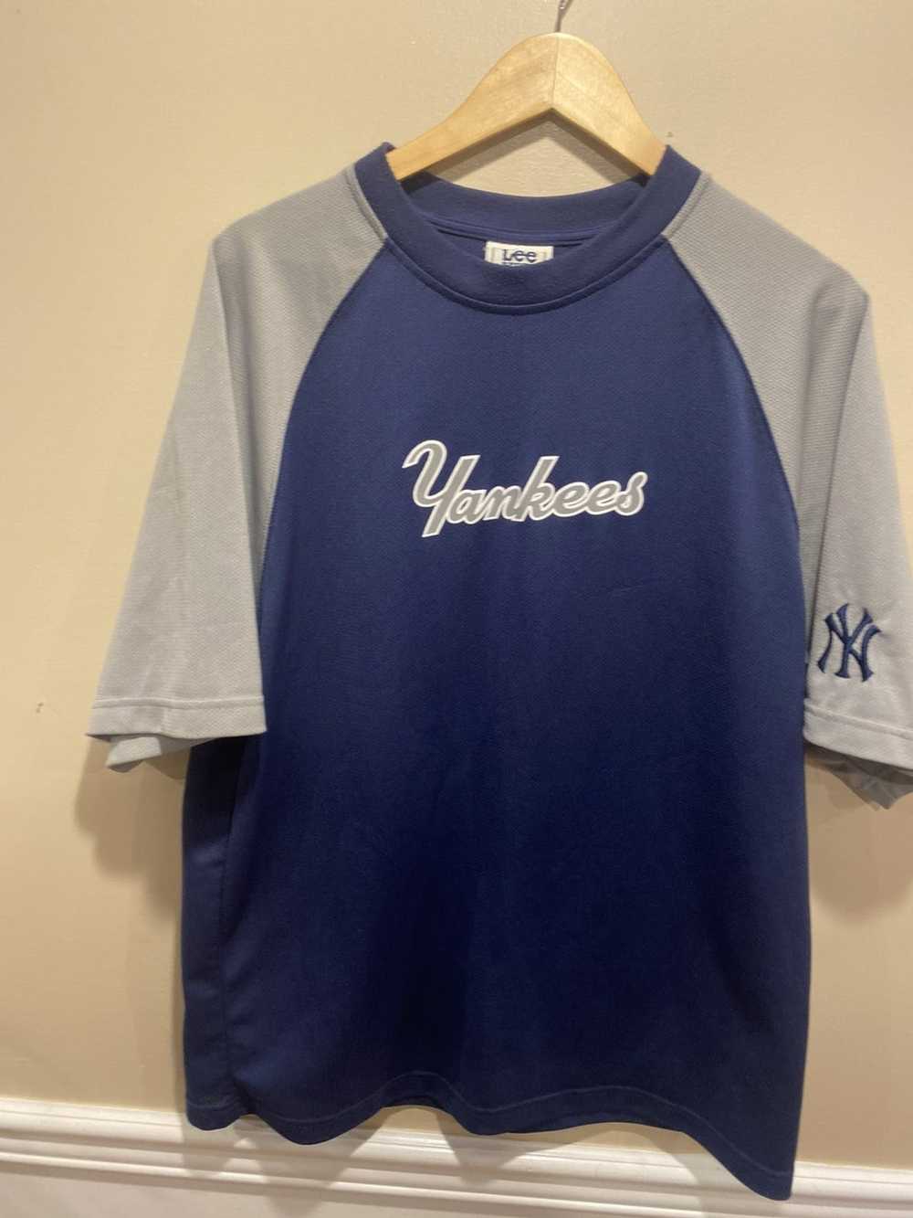 Vintage New York Yankees Button Down Lee Sport Size Large 90s MLB
